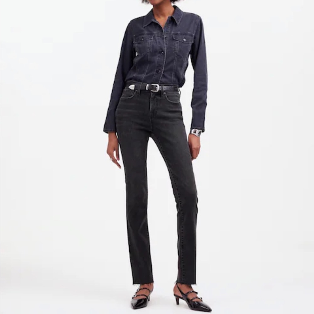 Madewell Stovepipe Women's Straight Leg Jeans in Black (Armand wash)